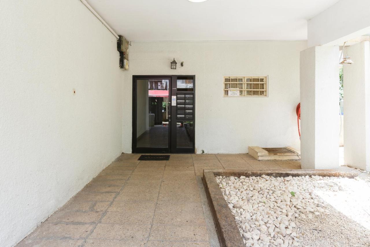 Localz - Bazel With Balcony * Tel-Aviv