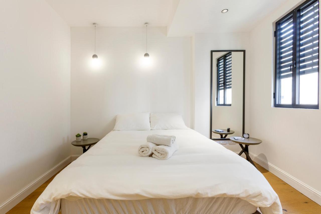 Localz - Bazel With Balcony Apartment Tel Aviv
