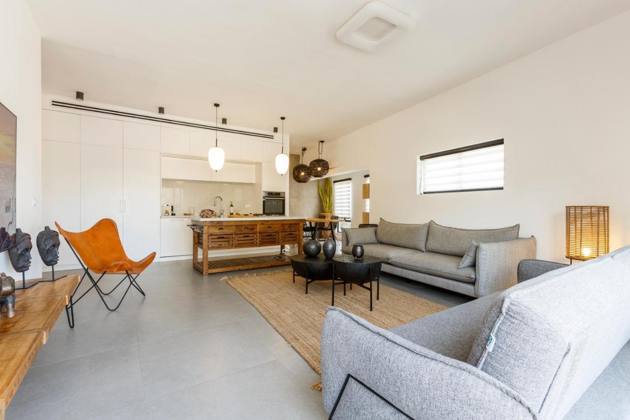 Localz - Bazel With Balcony Apartment Tel Aviv