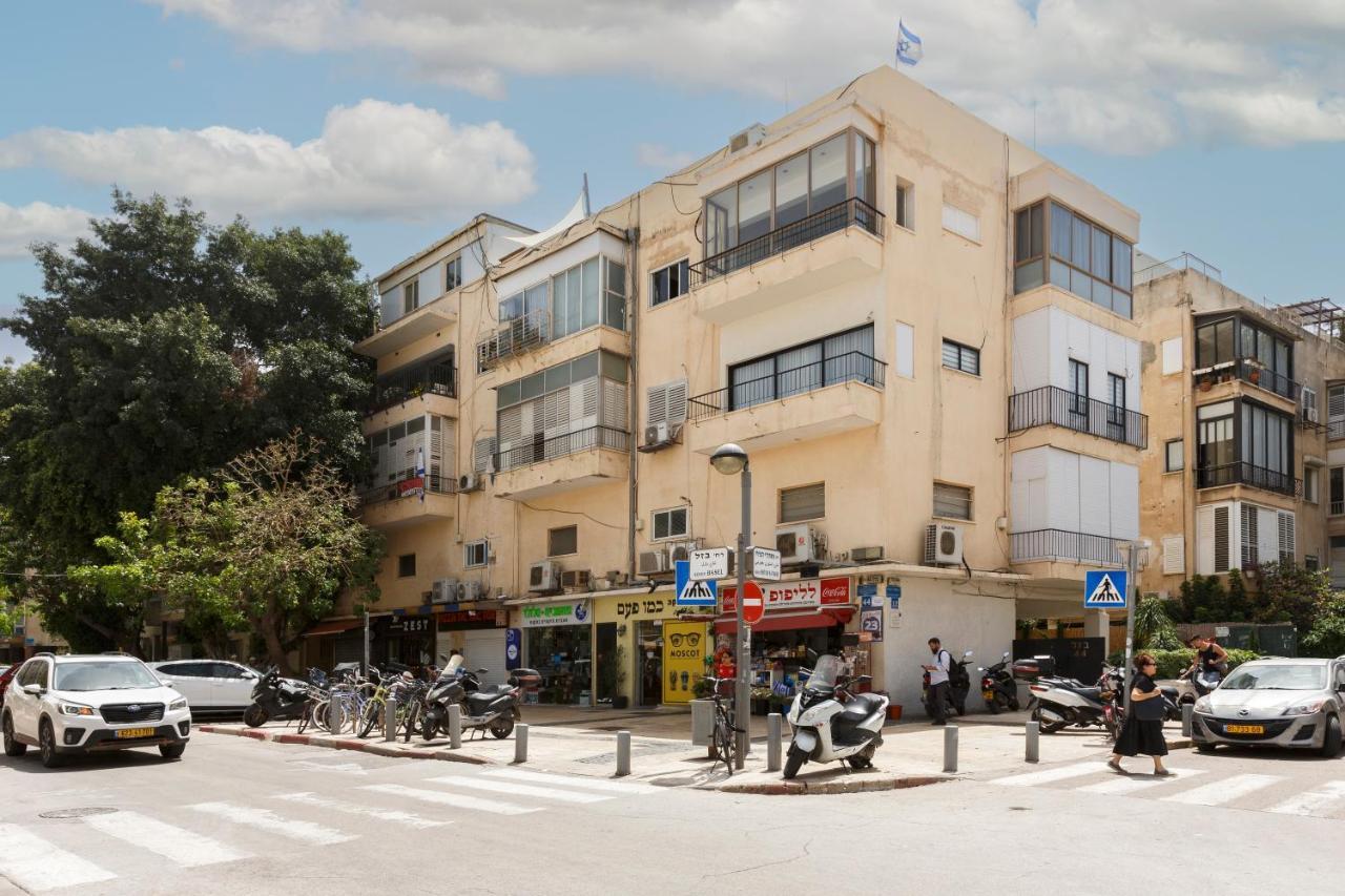 Localz - Bazel With Balcony דירה *